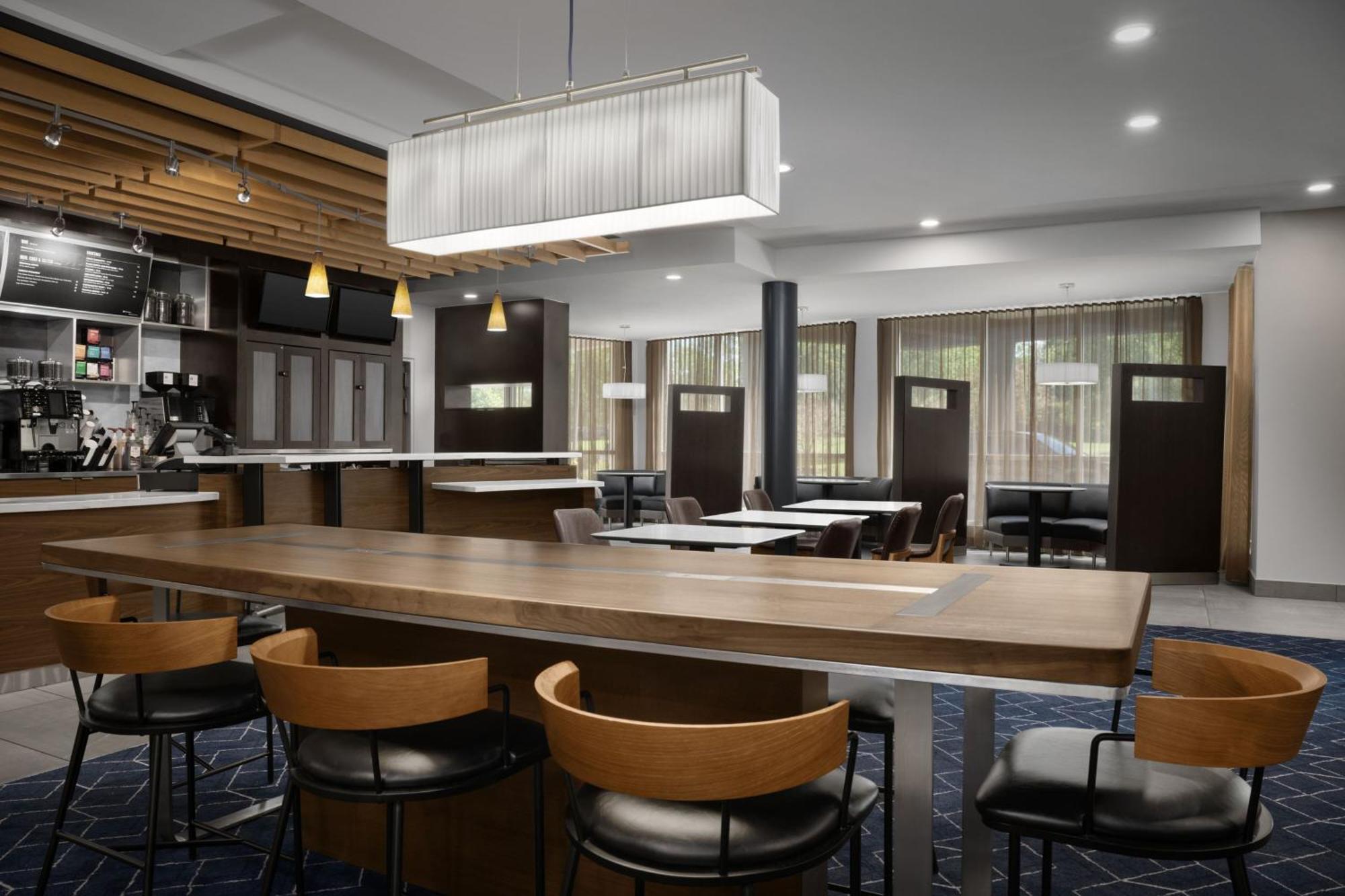 Hotel Courtyard By Marriott Philadelphia Bensalem Esterno foto